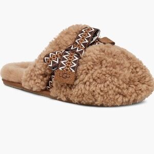 NWT UGG Maxi Curly Genuine Shearling Scuff Slipper
